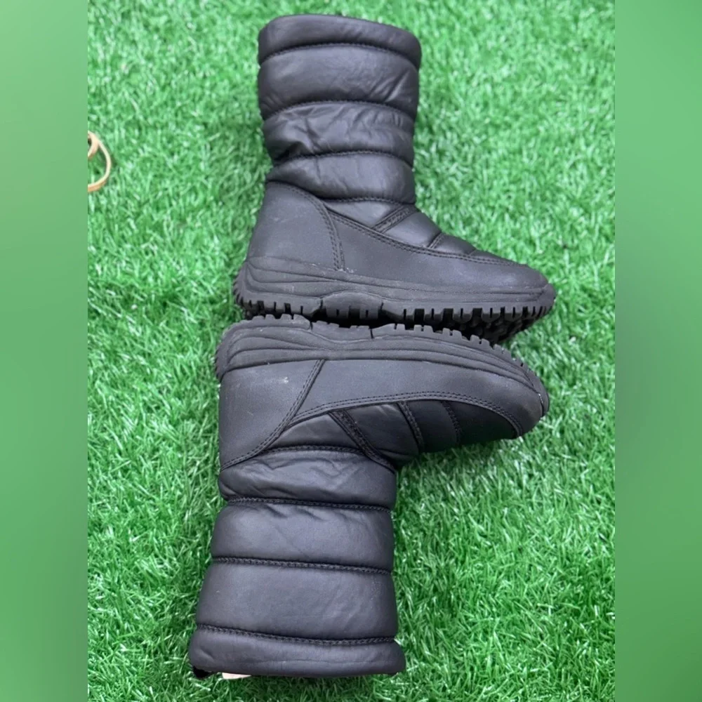 Magellan Kids Black Quilted Winter Boots Size 12D‎
